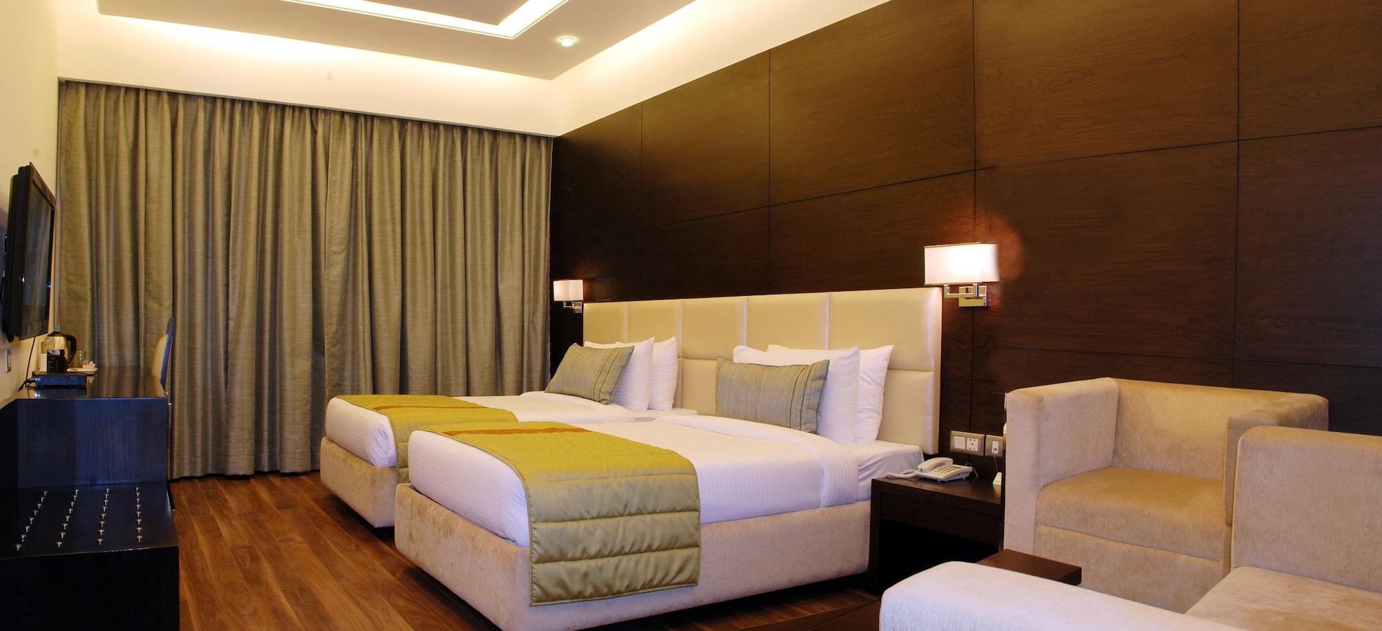 Africa Avenue Gk - 1 Hotel New Delhi Exterior photo